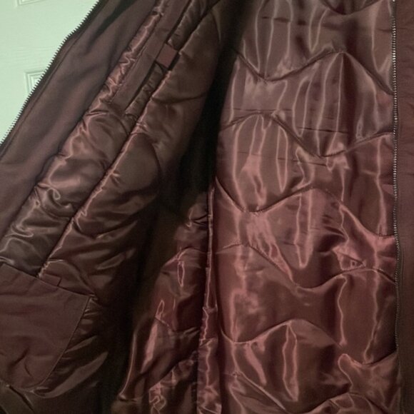 Heavy Cold Weather Woman’s Coat, 1 Madison Expedition, Size Large - Picture 5 of 8